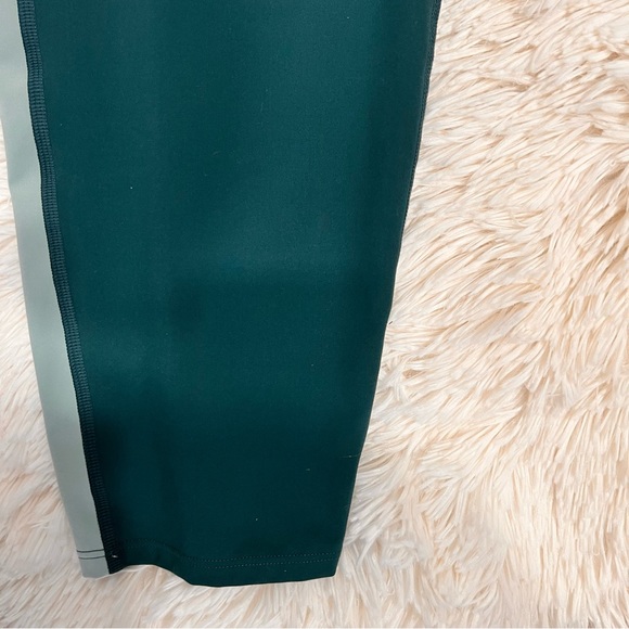 New Balance Transform 7/8 Sleek Tight size 2XL - Picture 6 of 10